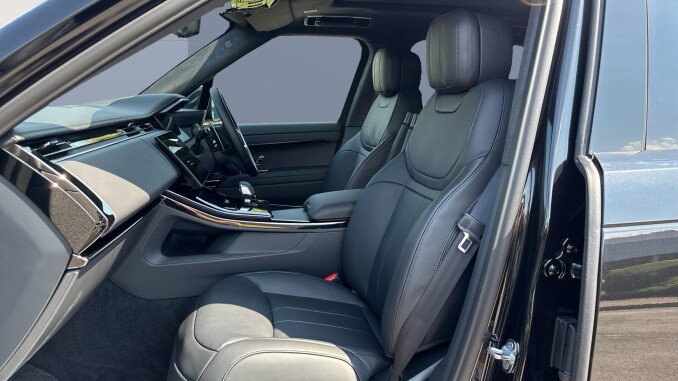 Land Rover Range Rover Sport 3.0 D300 Autobiography 5dr Auto Diesel Estate - Image 3